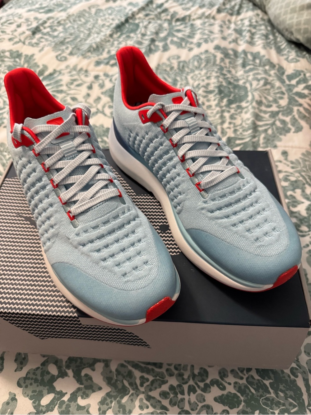 Light Blue Rabbit brand Athletic Sneakers with Red/orange Accents. NWT